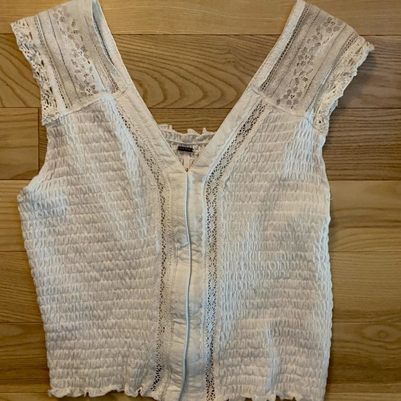 Free People “on my mind” lace top - Picture 2 of 6